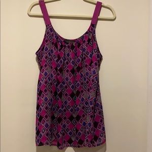 Lane Bryant fuschia tank top size 16